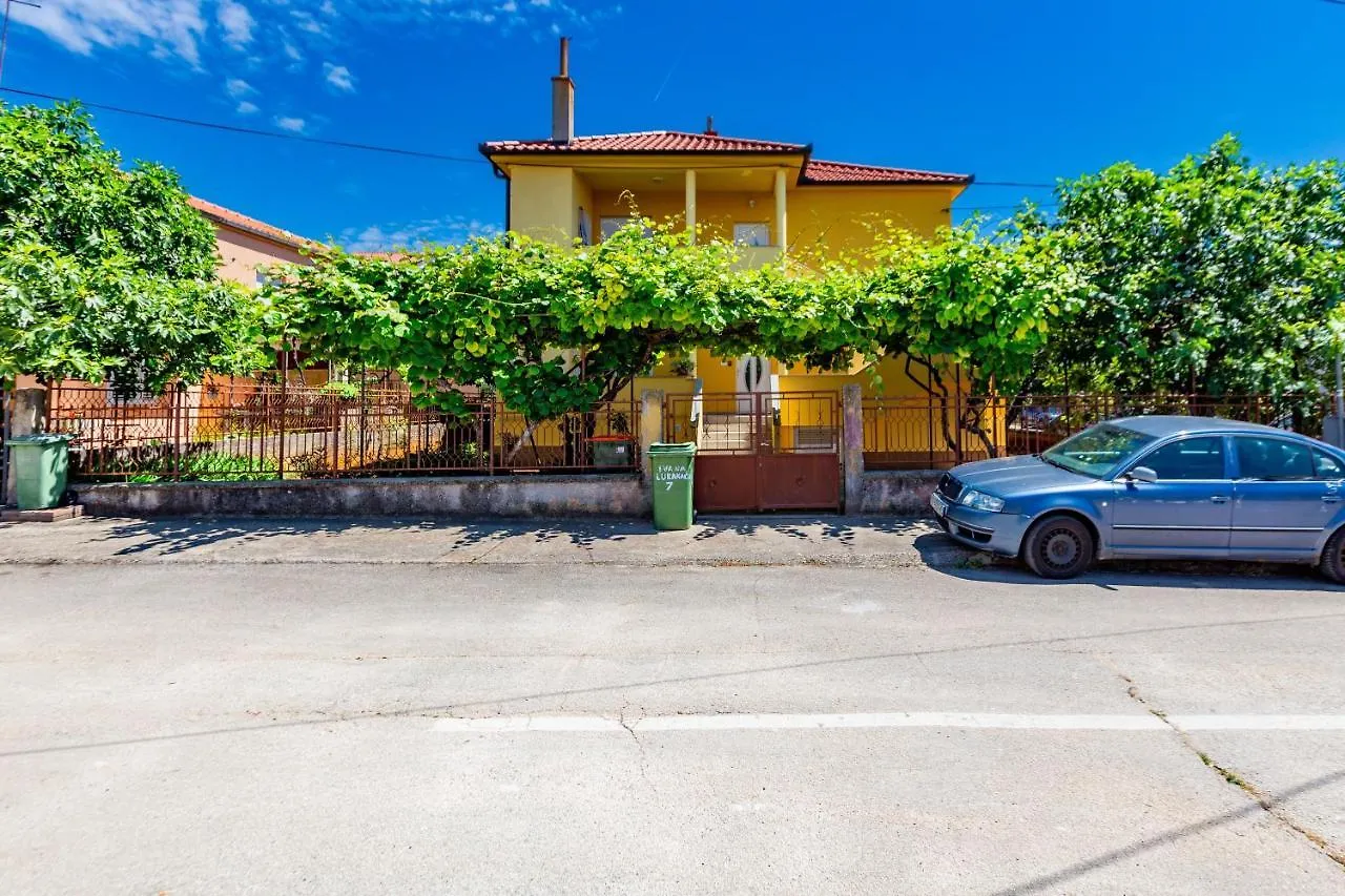 Nikola Apartments Free Parking Bbq Zadar 0*,