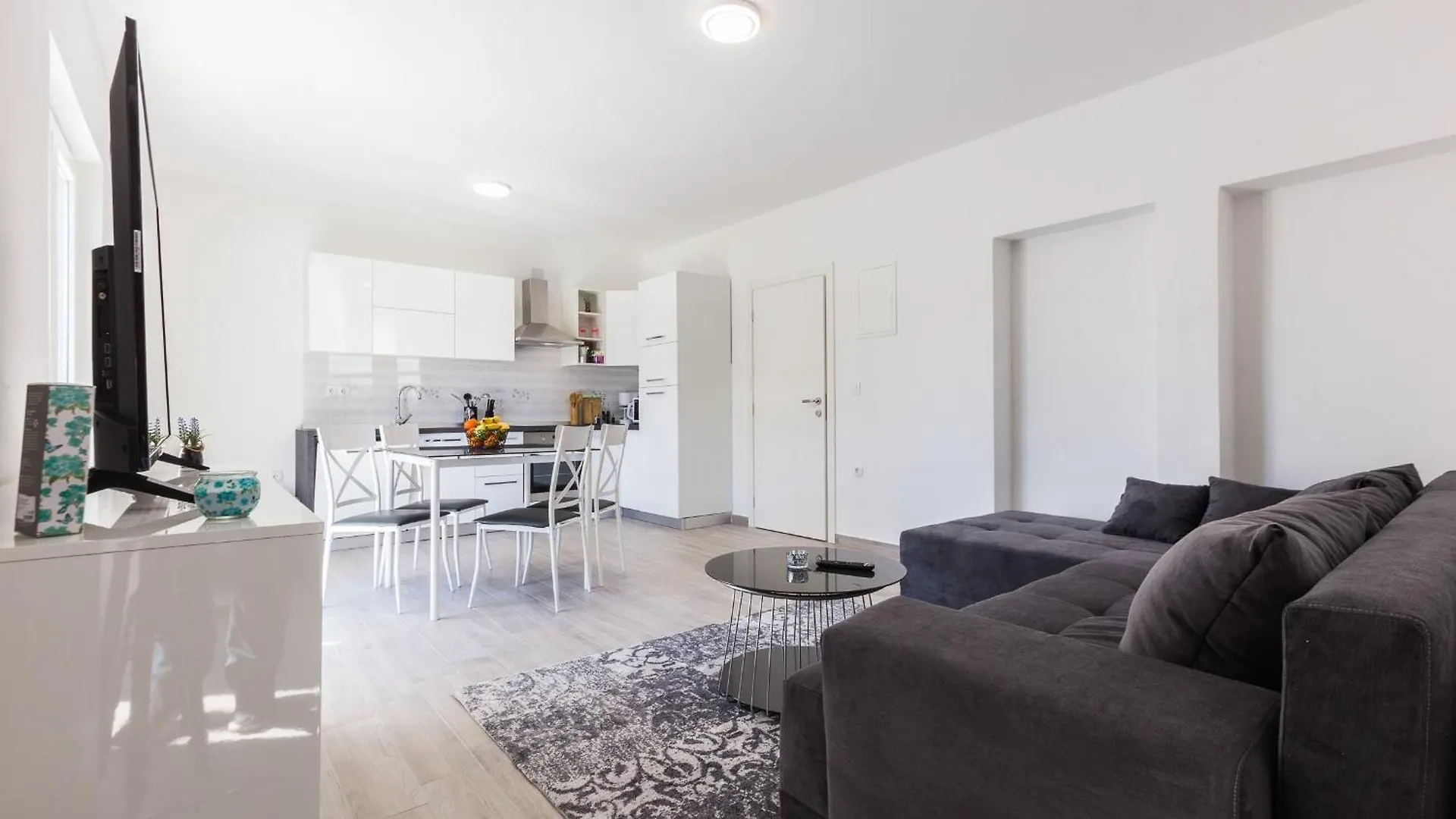 Nikola Apartments Free Parking Bbq Zadar 0*,  Croatia